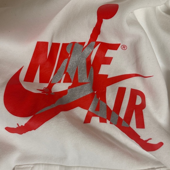 Nike Air Jordan White and Red Set - Picture 3 of 5
